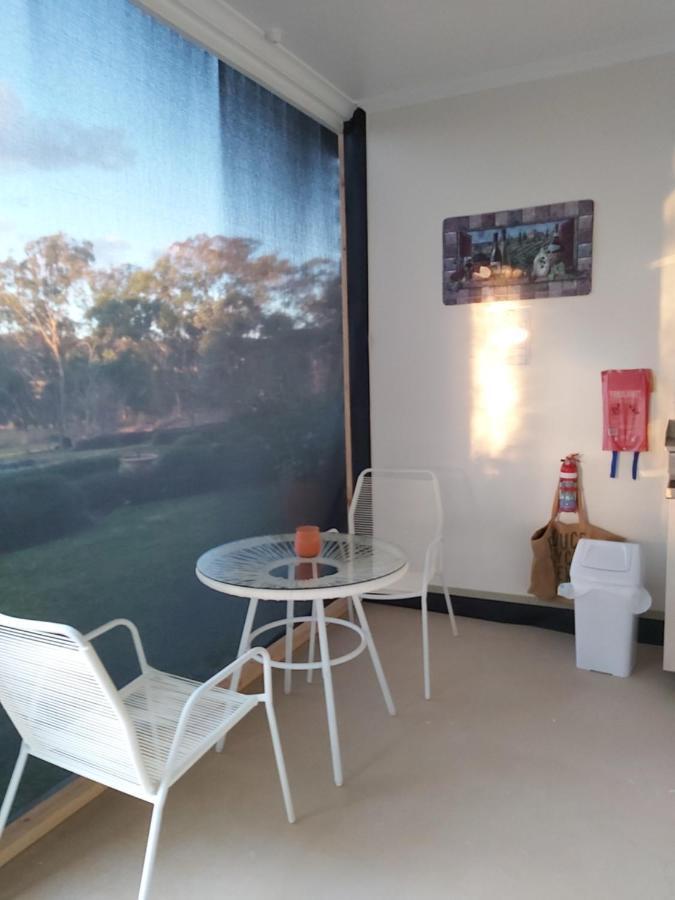 Accommodation Creek Cottages & Sundown View Suites Ballandean Extérieur photo